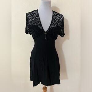 Vintage | Jessica McClintock embroidered lace fit and flare little black dress 4